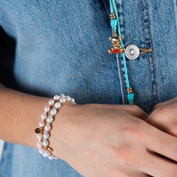 RueDesMille Charm Bar 