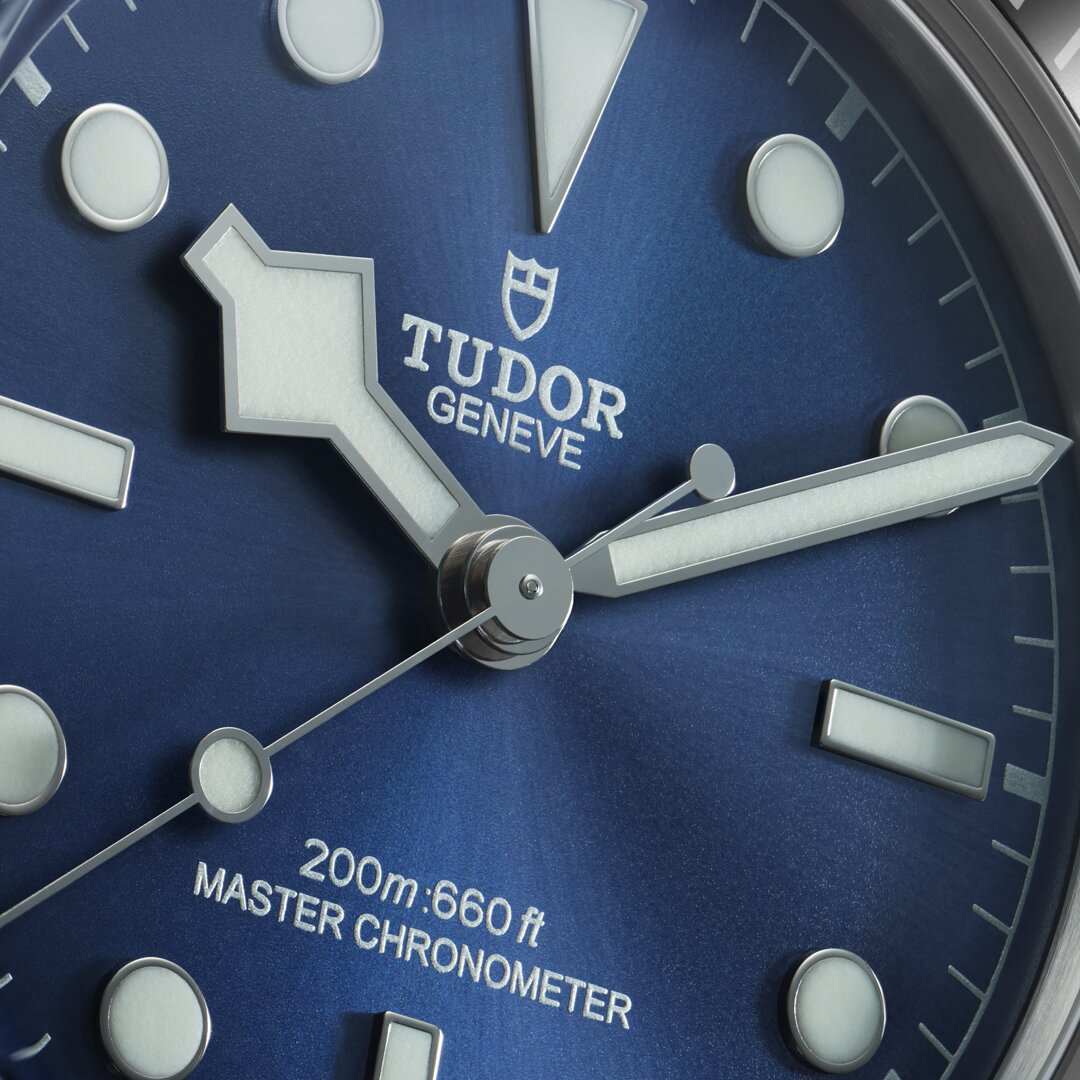 Tudor Black Bay 68