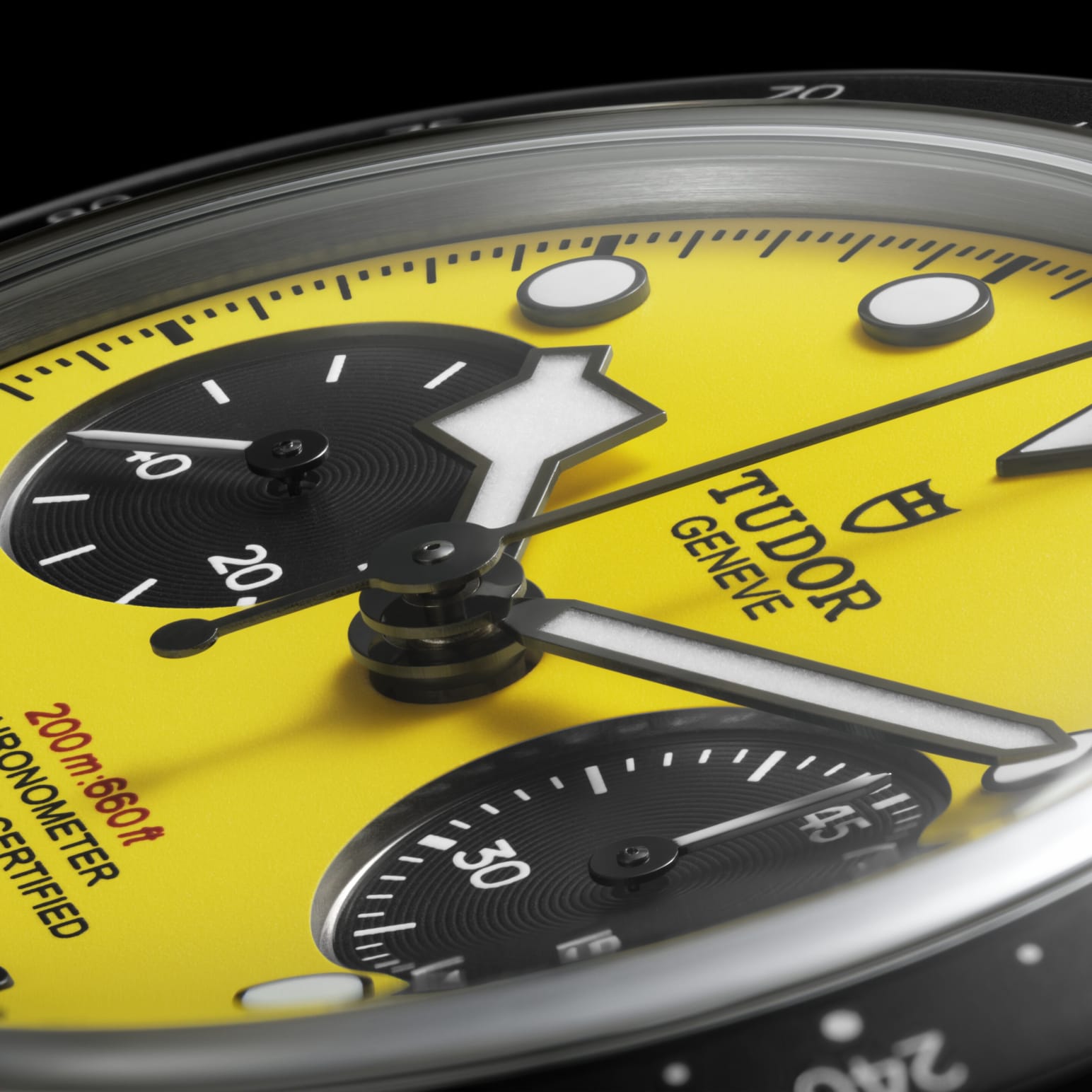 Nuovo Black Bay Chrono 39