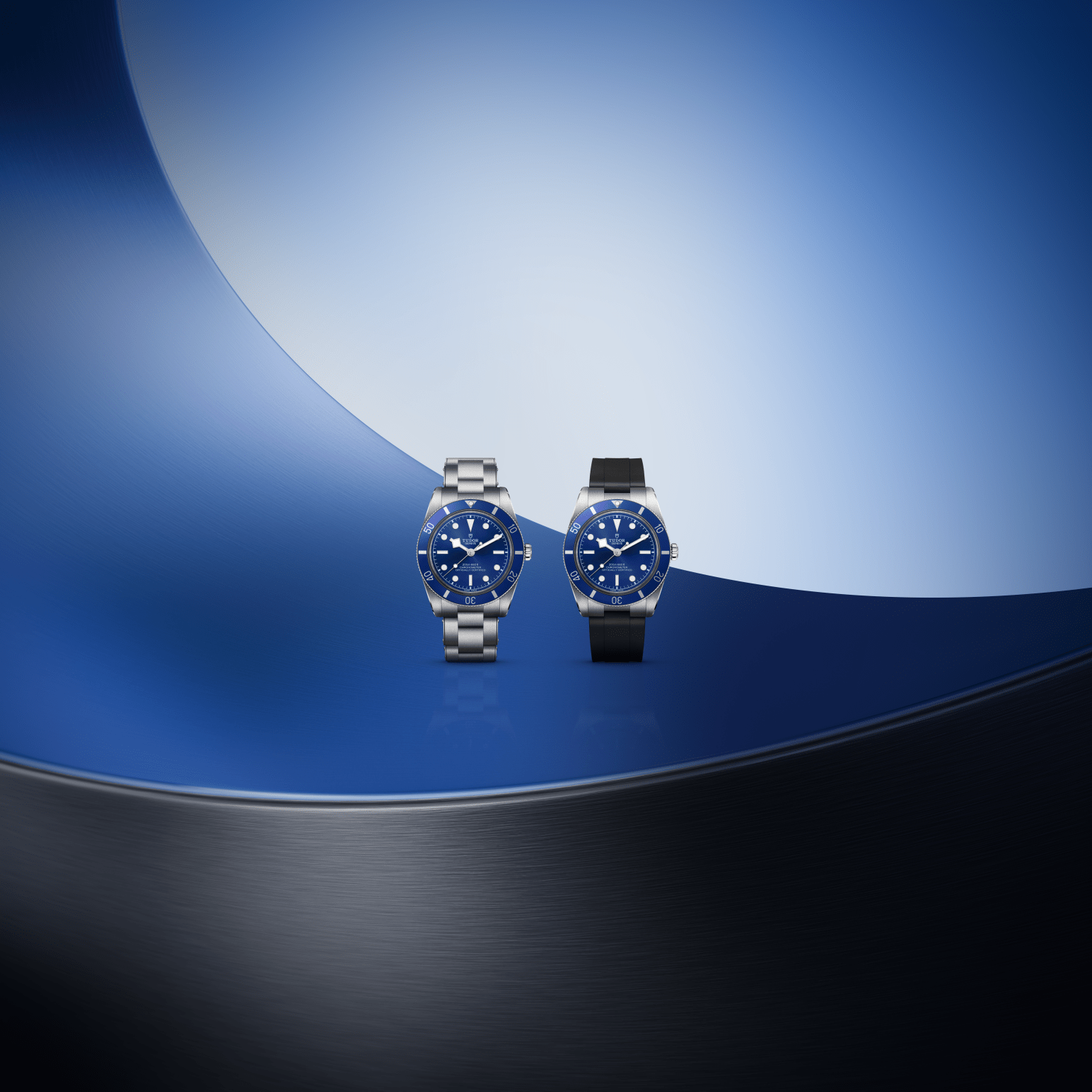 Black Bay 54 nuovo modello in “blu TUDOR”