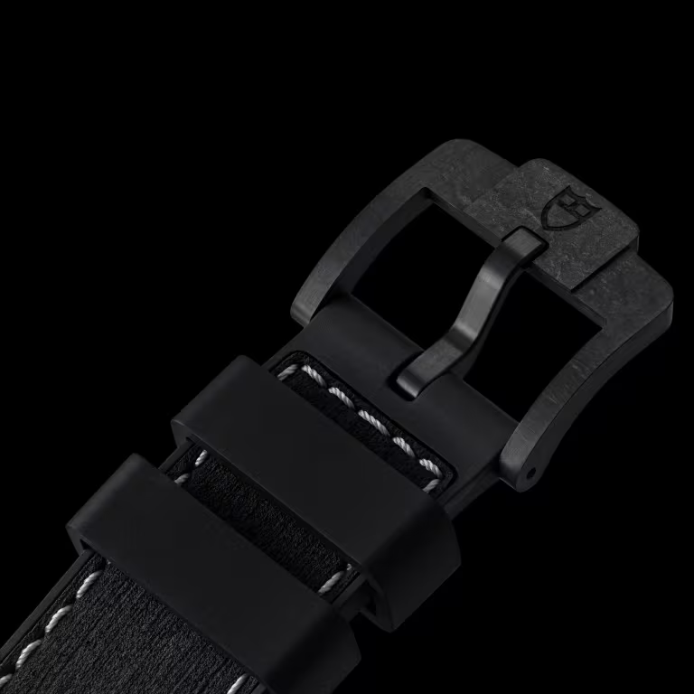 Il nuovo Black Bay Chrono “Carbon 26”