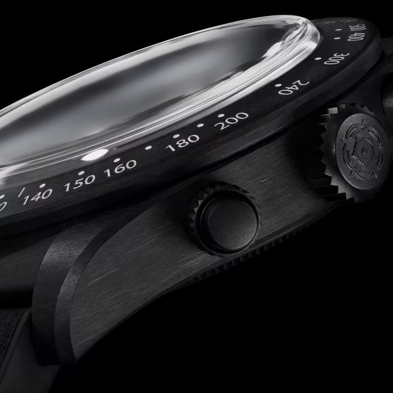 Il nuovo Black Bay Chrono “Carbon 26”