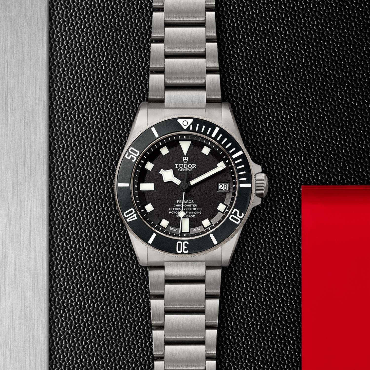 Pelagos - M25600TN