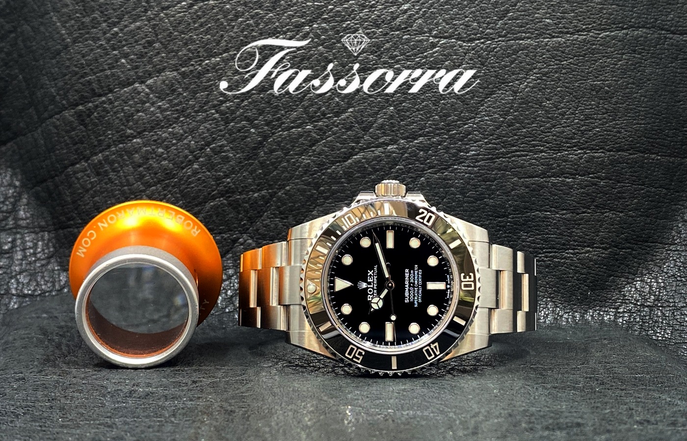 Rolex SUBMARINER 124060