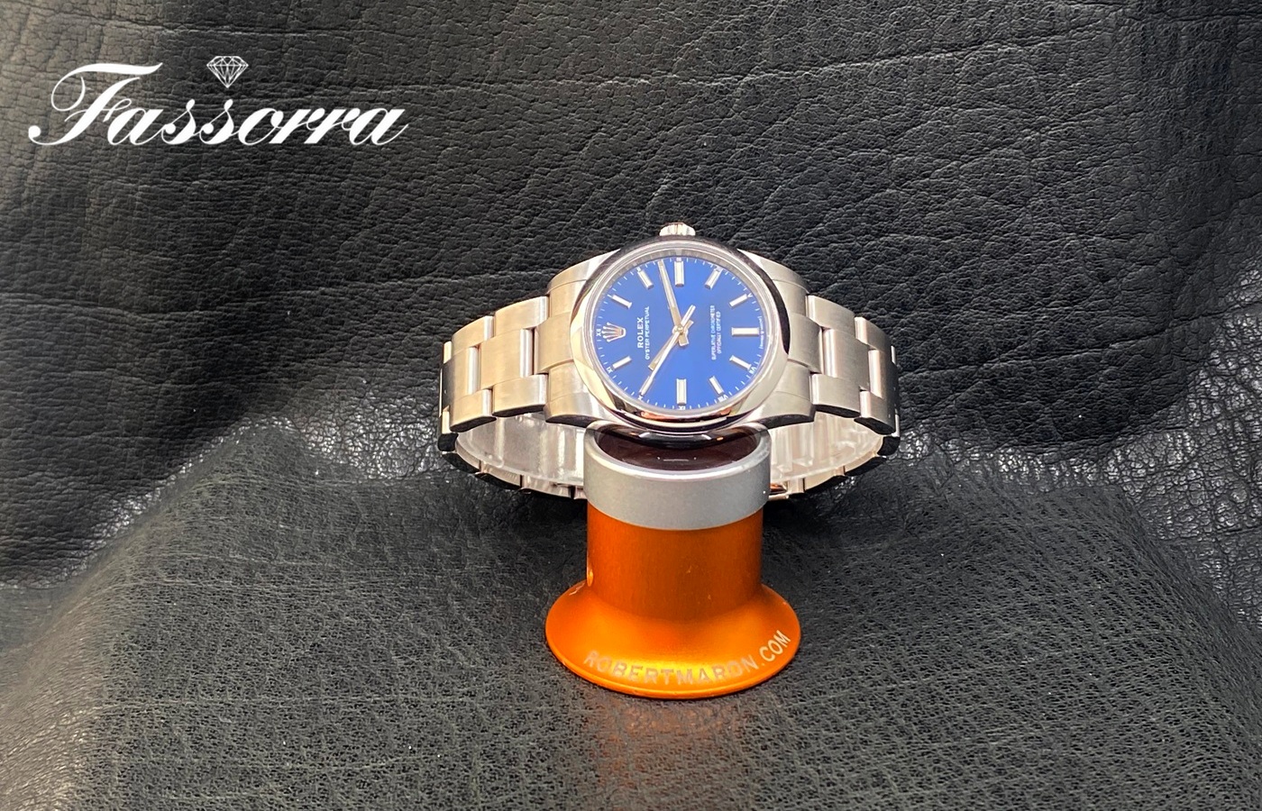 Rolex OYSTER PERPETUAL 124200