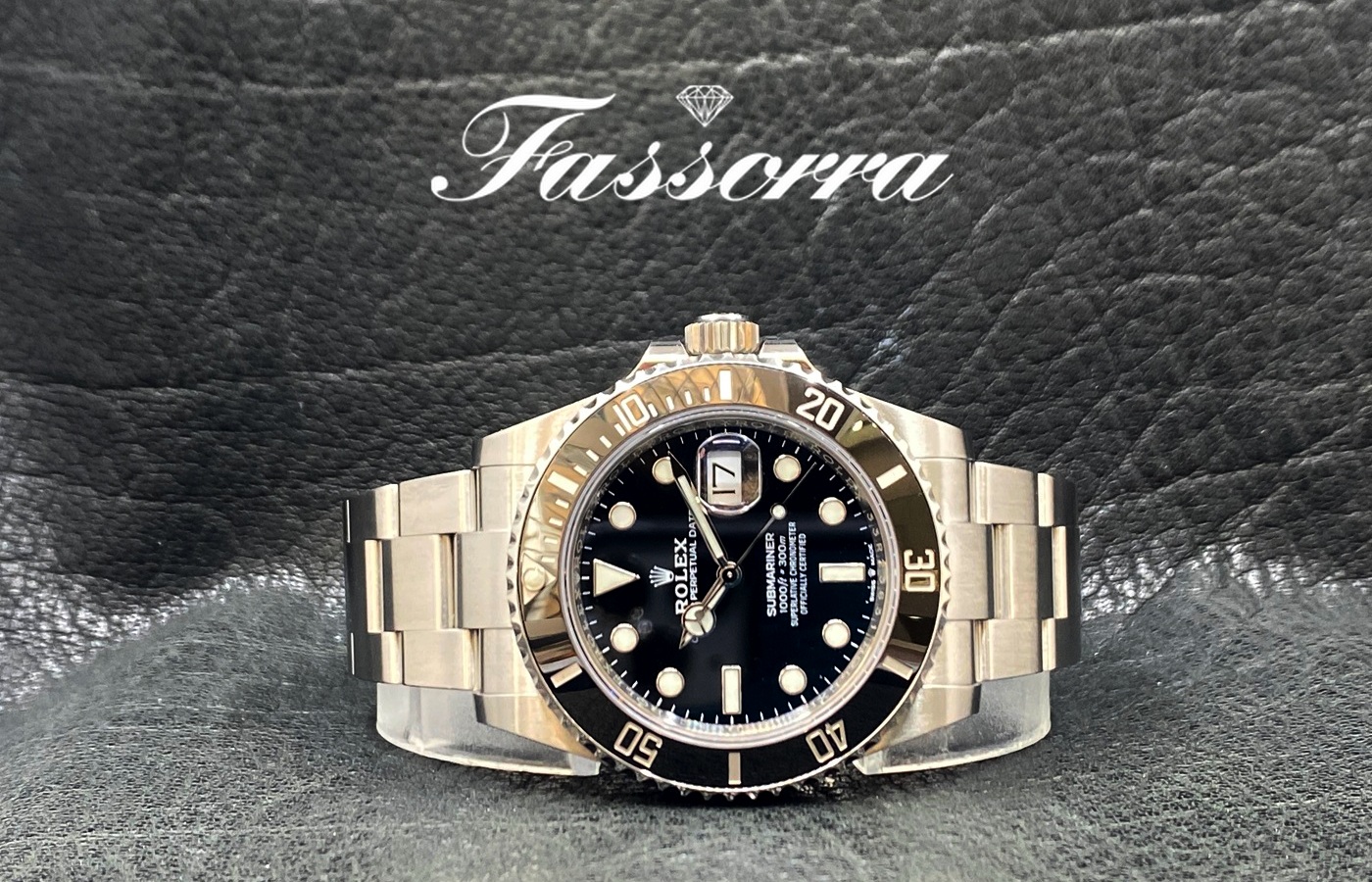 Rolex SUBMARINER 16610LN