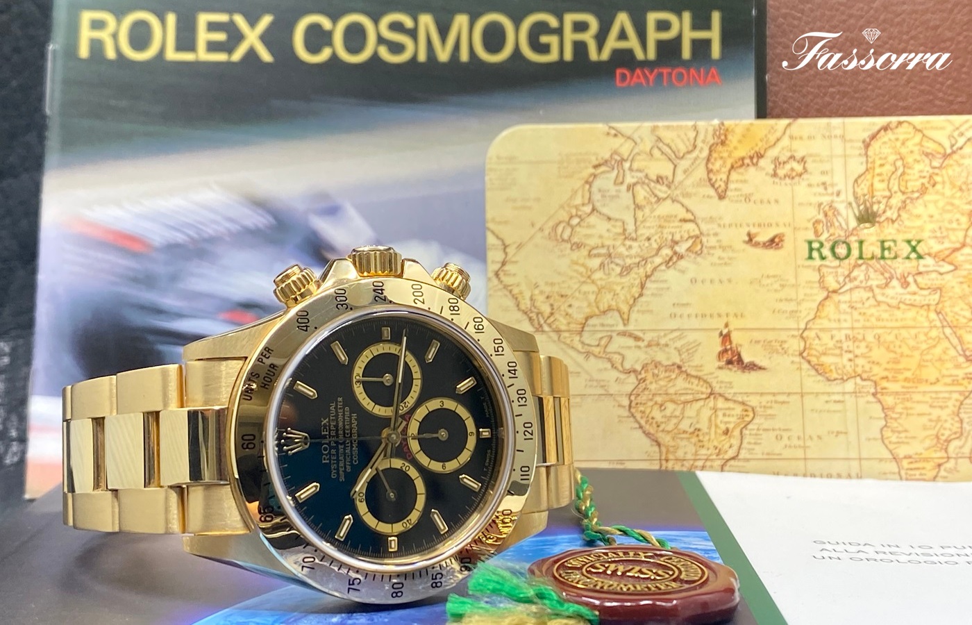 Rolex Cosmograph Daytona 16528