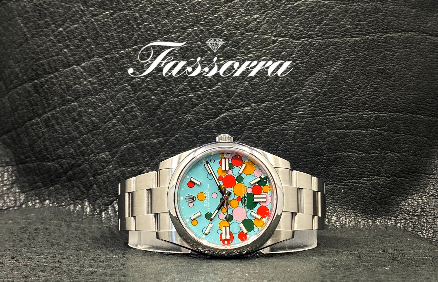 Rolex OYSTER PERPETUAL 124300