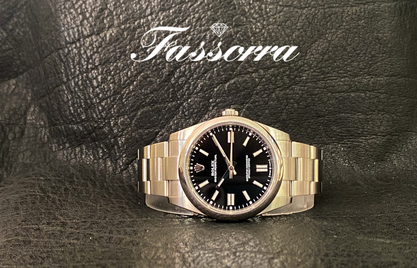 Rolex Oyster Perpetual 124300